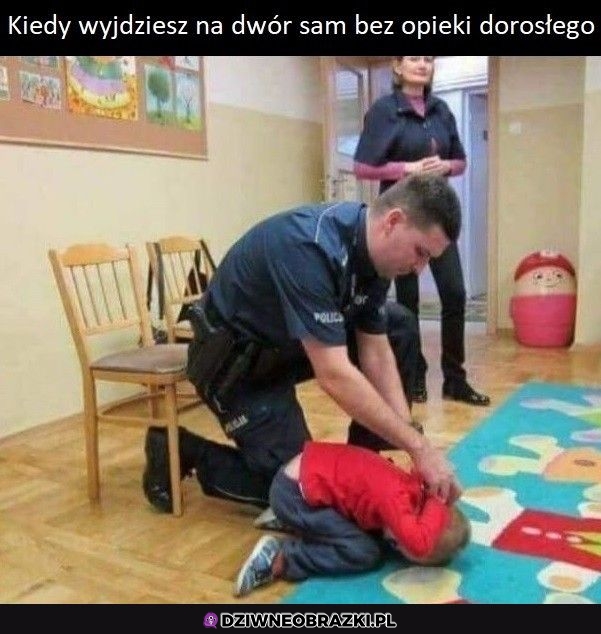 Gleba i ręce za kark