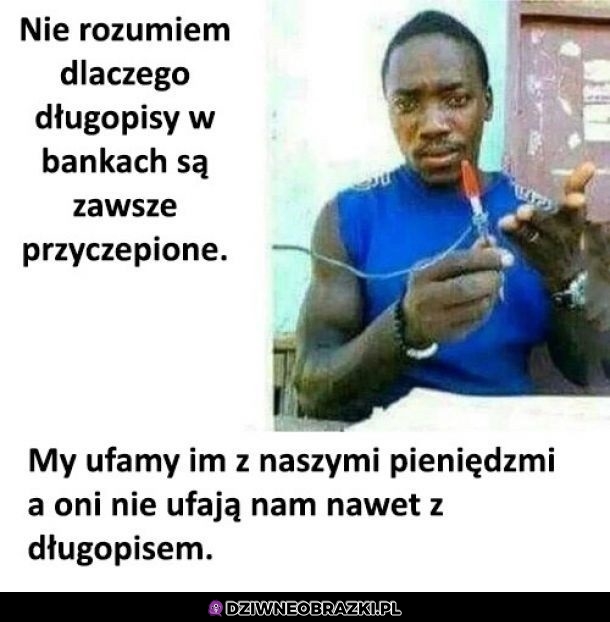 Długopisy w banku