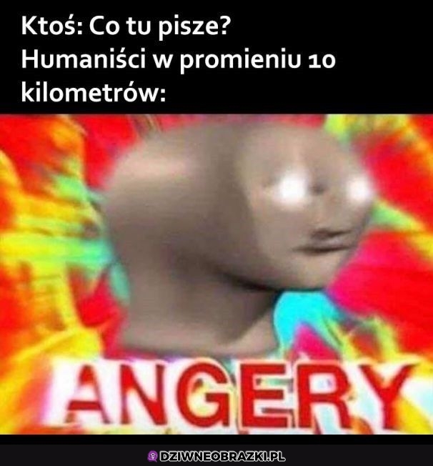 Jak striggerować humanistów