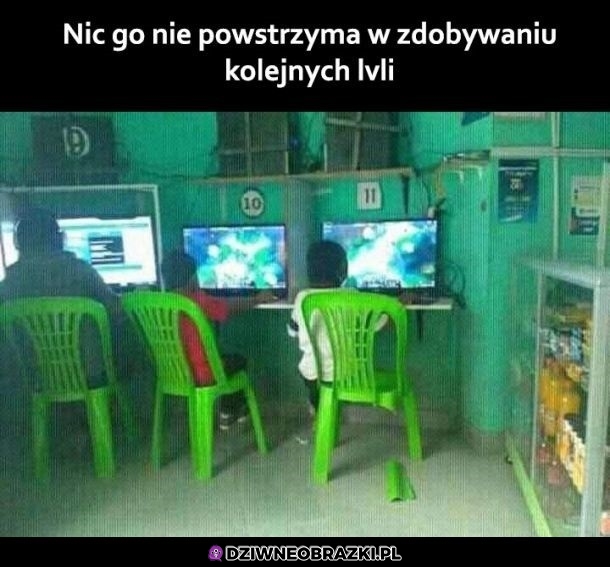 Level się sam nie wbije