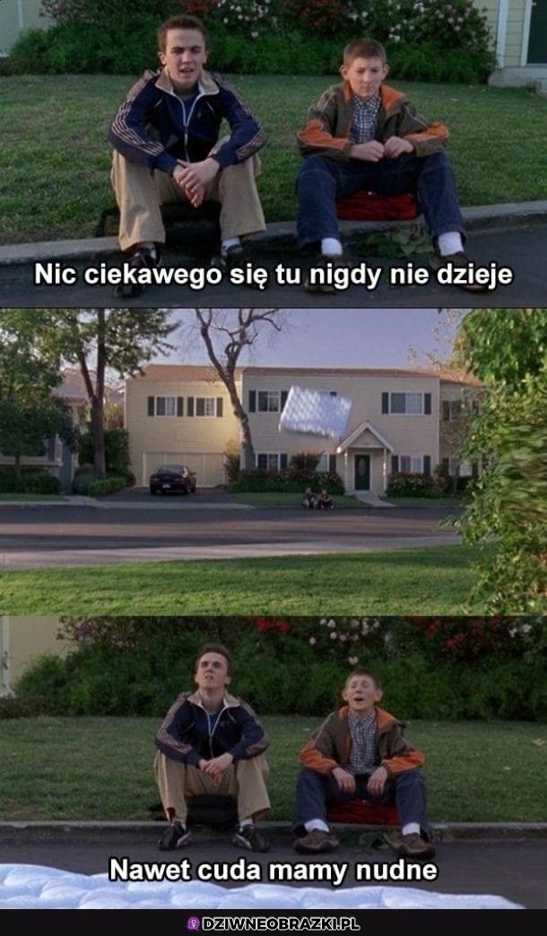 Nudno tutaj