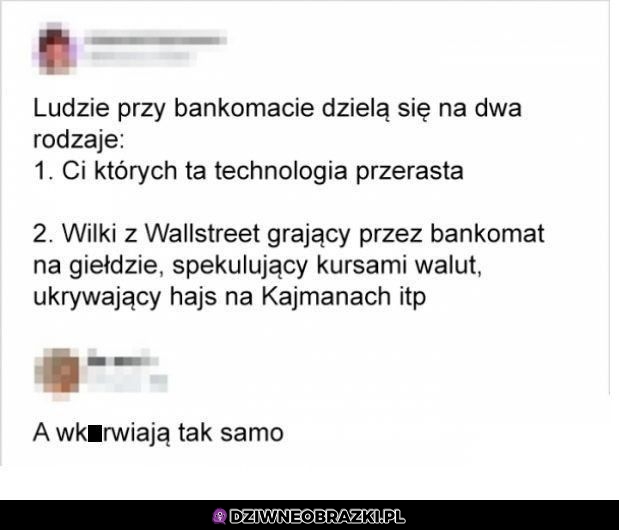 Przy bankomacie